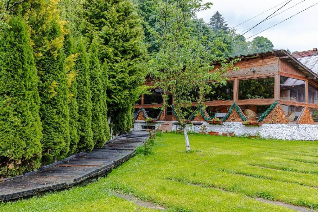Pensiunea Hanul Oierului Bran  Exteriér fotografie